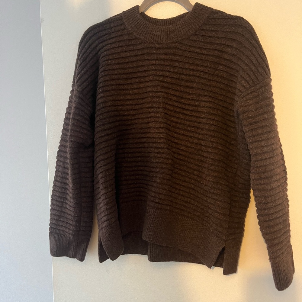 Cozy Brown Ribbed Sweater